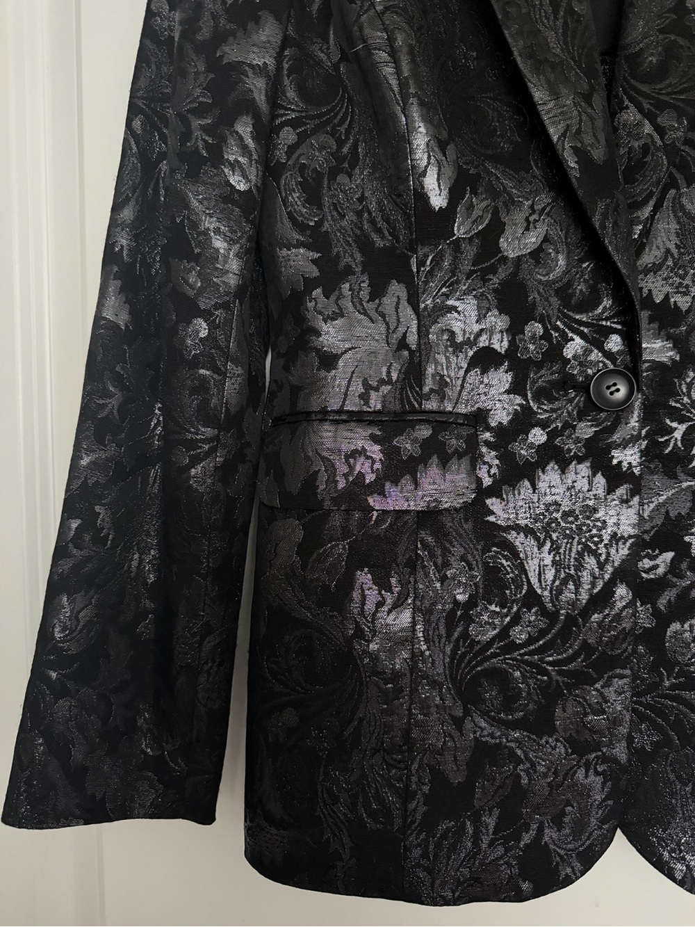 Alice + Olivia Black Floral Brocade Blazer - Picture 2 of 3